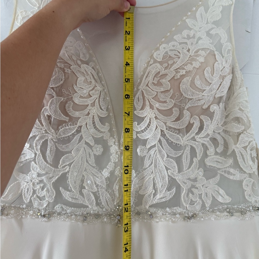 Bridal Dress - Galina Signature, floor length, flowy, lace and crystal detail - Picture 6 of 15